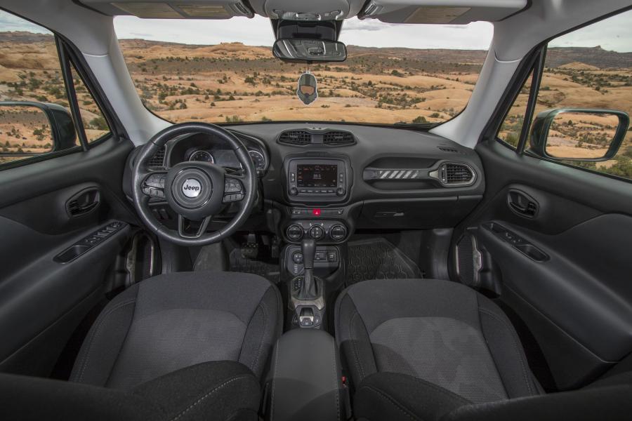 Торпедо Jeep B-ute Concept (BU) 2018 года  (фото 12 из 30)